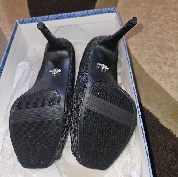 Simply Vera Svorchid Black - Picture 4 of 5